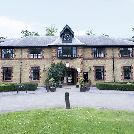 Hotel Gilwell Park à Chingford Extérieur photo