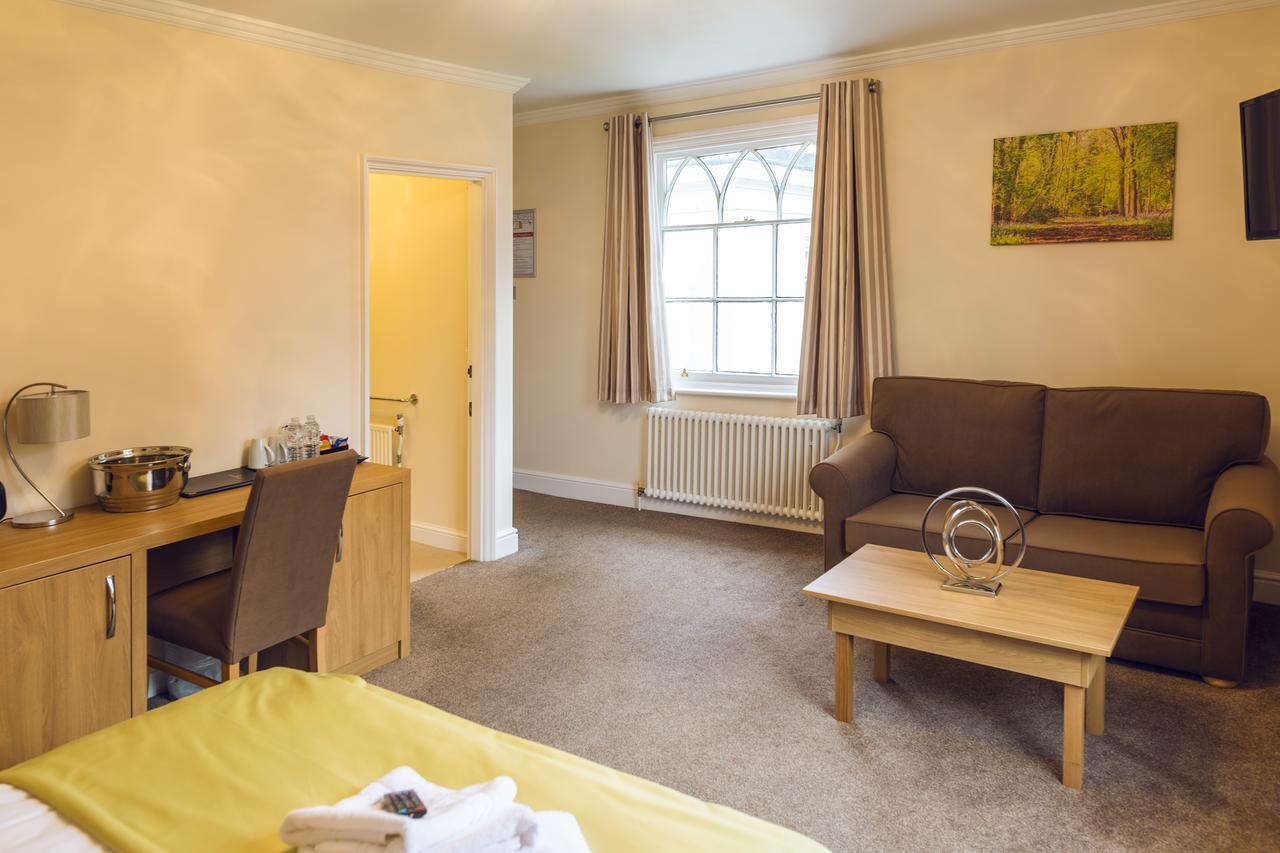 Hotel Gilwell Park à Chingford Extérieur photo