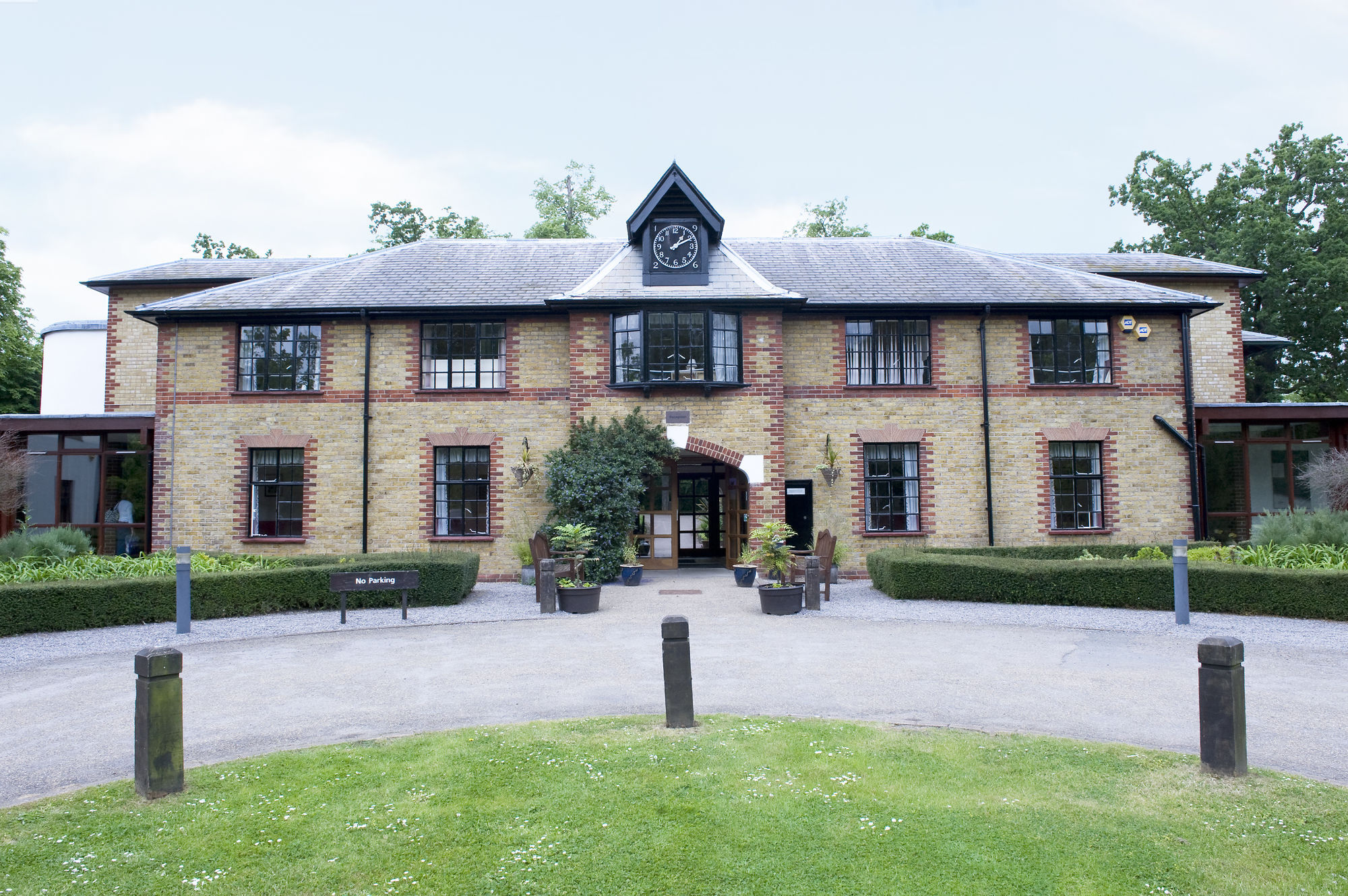Hotel Gilwell Park à Chingford Extérieur photo
