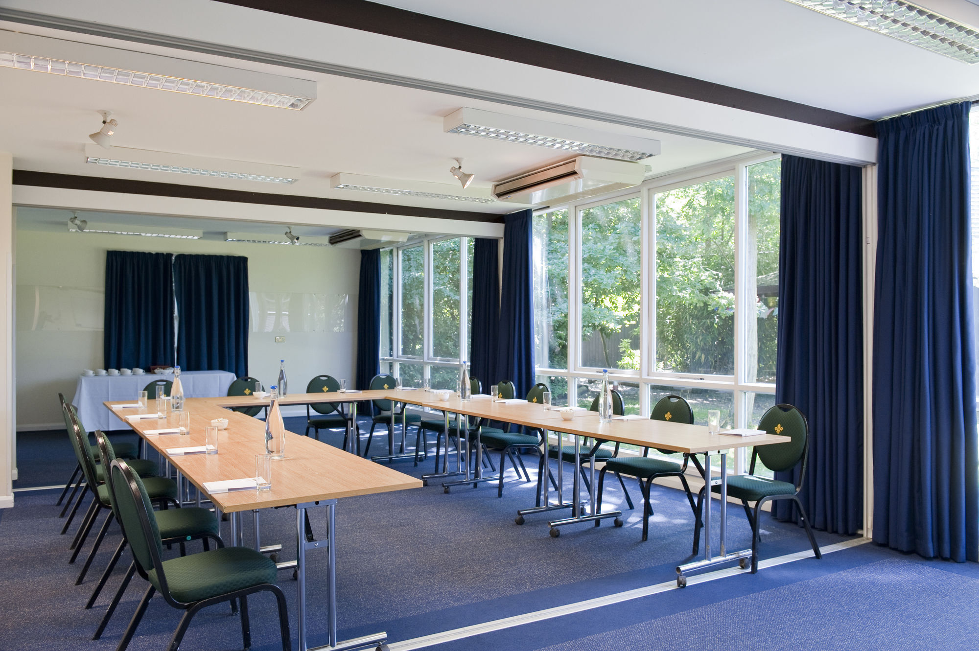 Hotel Gilwell Park à Chingford Extérieur photo